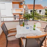 Nike 3* Vodice