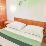 Guest house Nike 3*