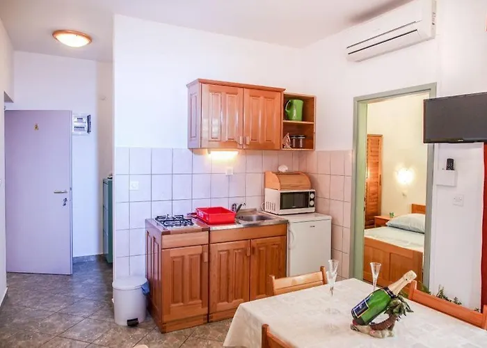 Nike 게스트하우스 3*